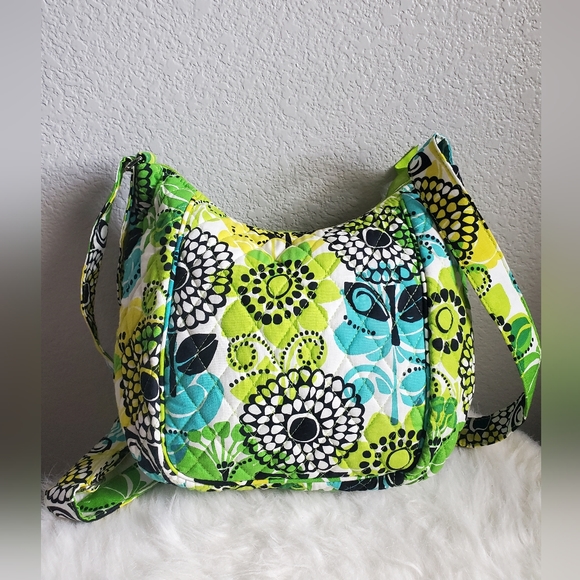 Vera Bradley Crossbody Saddle Bag
Limes Up Green/Yellow w/matching Wallet 💚 - Picture 4 of 12